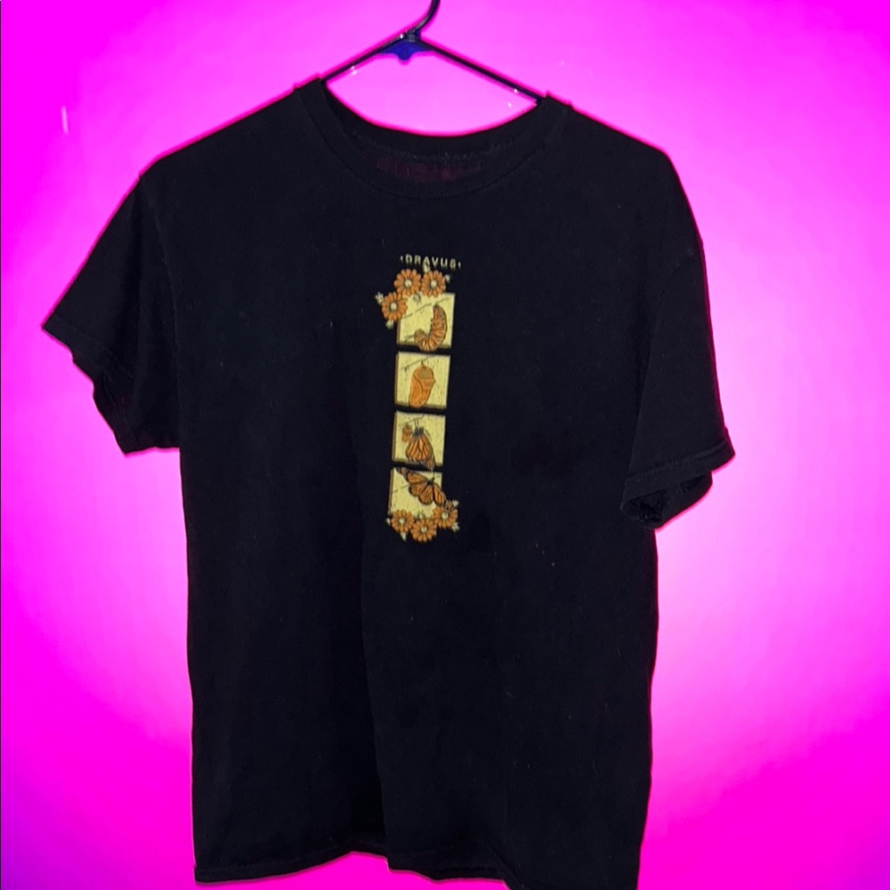 Unisex M Dravus Monarch Butterfly T-Shirt